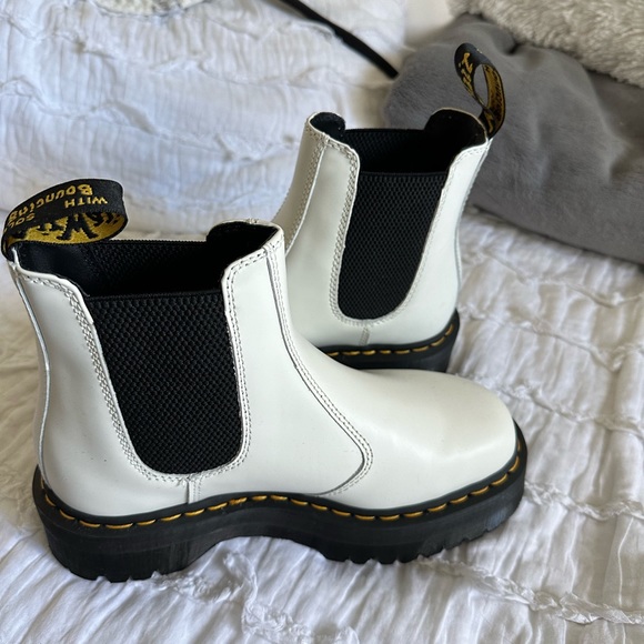 White Doc Marten boots - Picture 4 of 5